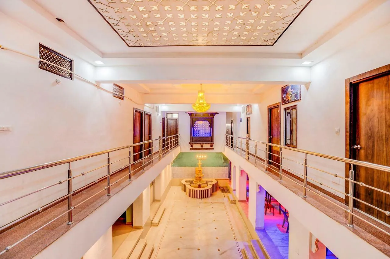 Fabhotel Himanshi Udaipur Hotel