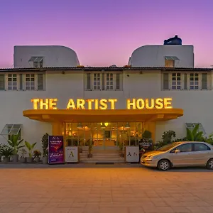 The Artist House Hotel